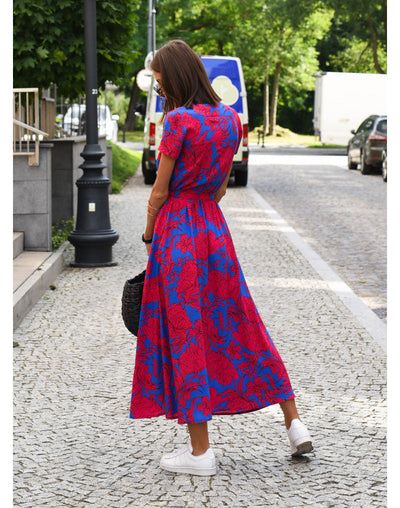 Freya | Auffälliges Midi-Kleid mit Blumenmuster und Taillengürtel