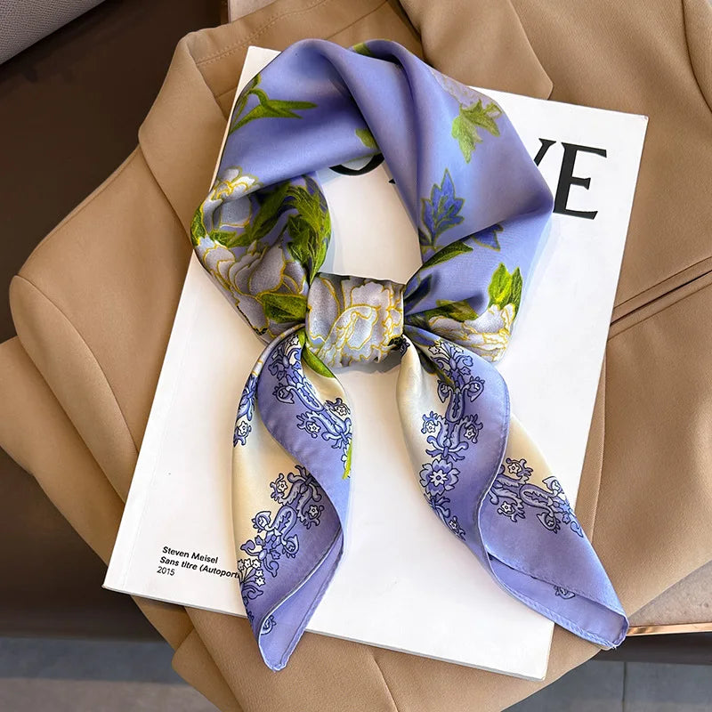 Elara's Luxus Seidenschal – Mode-Bandana für Frauen