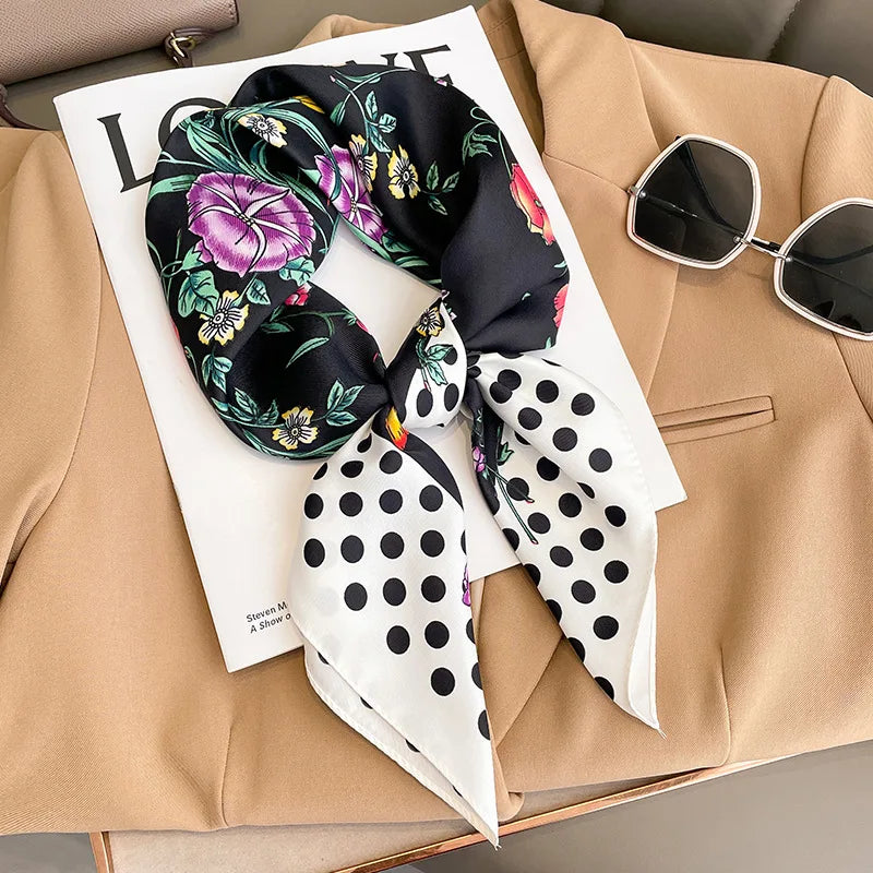 Elara's Luxus Seidenschal – Mode-Bandana für Frauen