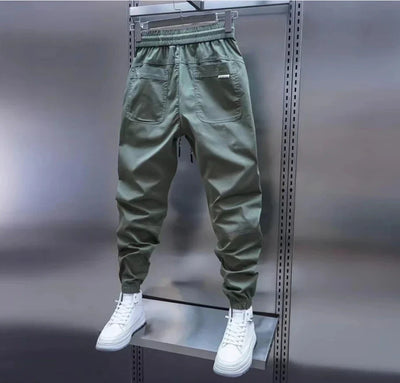 Edelstein™ | Sporthose mit Details