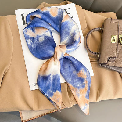 Elara's Luxus Seidenschal – Mode-Bandana für Frauen