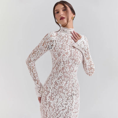 Lyka | Bodycon-Kleid mit hohem Halsausschnitt und hoher Taille aus Spitze