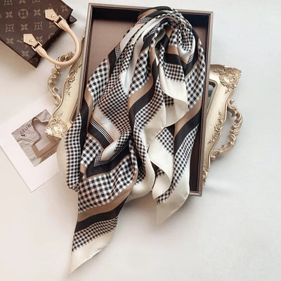 Elara's Luxus Seidenschal – Mode-Bandana für Frauen
