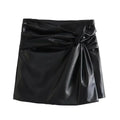Schwarzes Leder