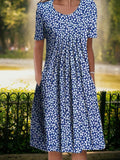 Blau mit Blumen
