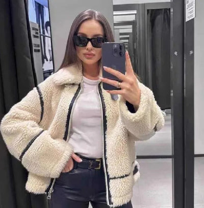 Jacke aus Teddybär-Kunstfell