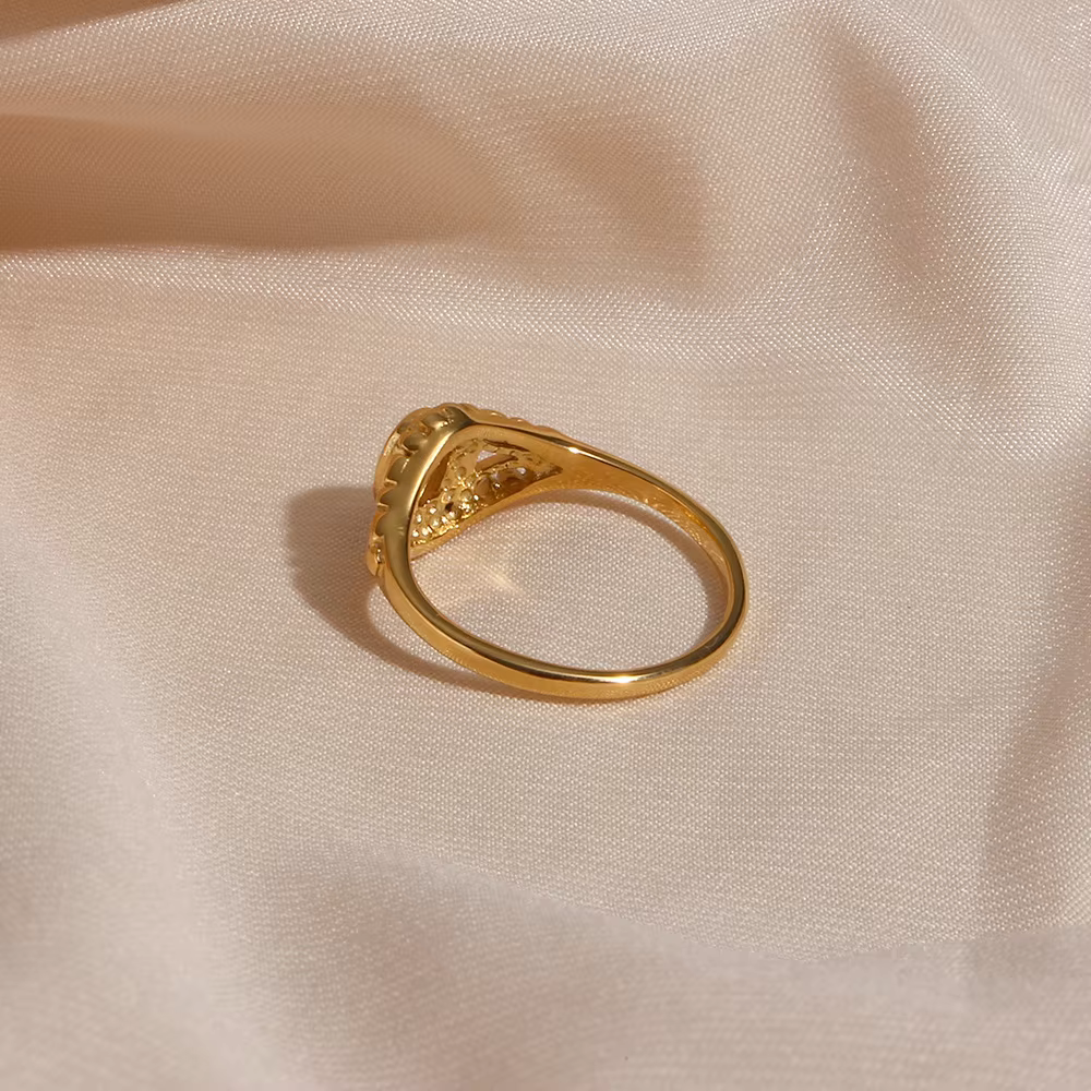 Vintage Prinzenring mit einer natürlichen Perle