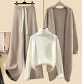 Weißer Pullover aprikosenfarbene Hose und aprikosenfarbener Blazer