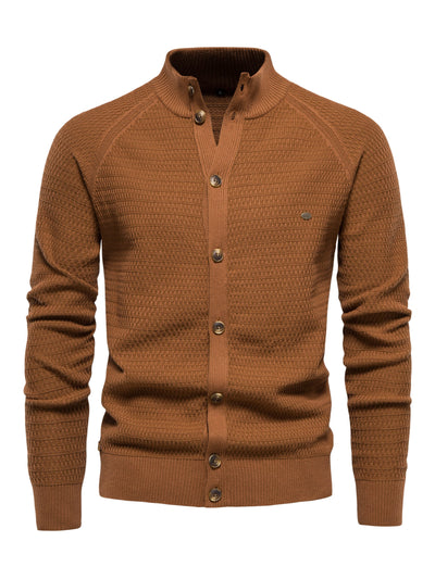 Klassisches Strickhirt