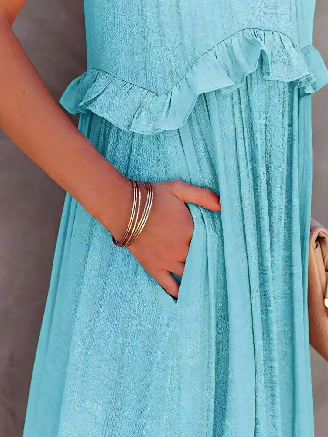 Sarah | Maxikleid mit Volants und Halter (Fast ausverkauft)