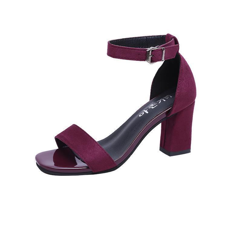 Chelsea – Römische High Heels mit Schnalle