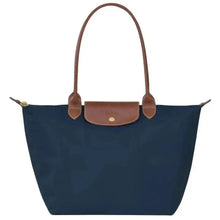 Marineblau