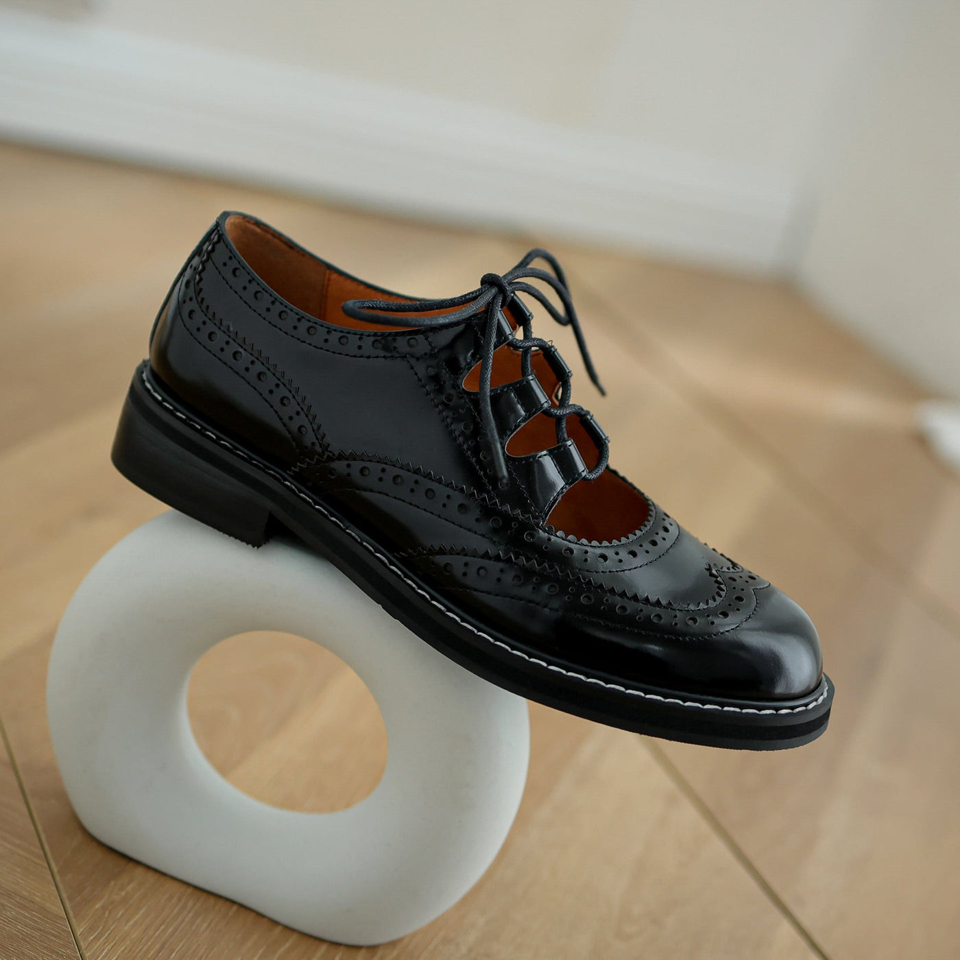 Dawn – Stilvolle Damen Oxford Schnürschuhe aus veganem Leder mit Farbkombination