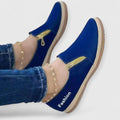 Blau