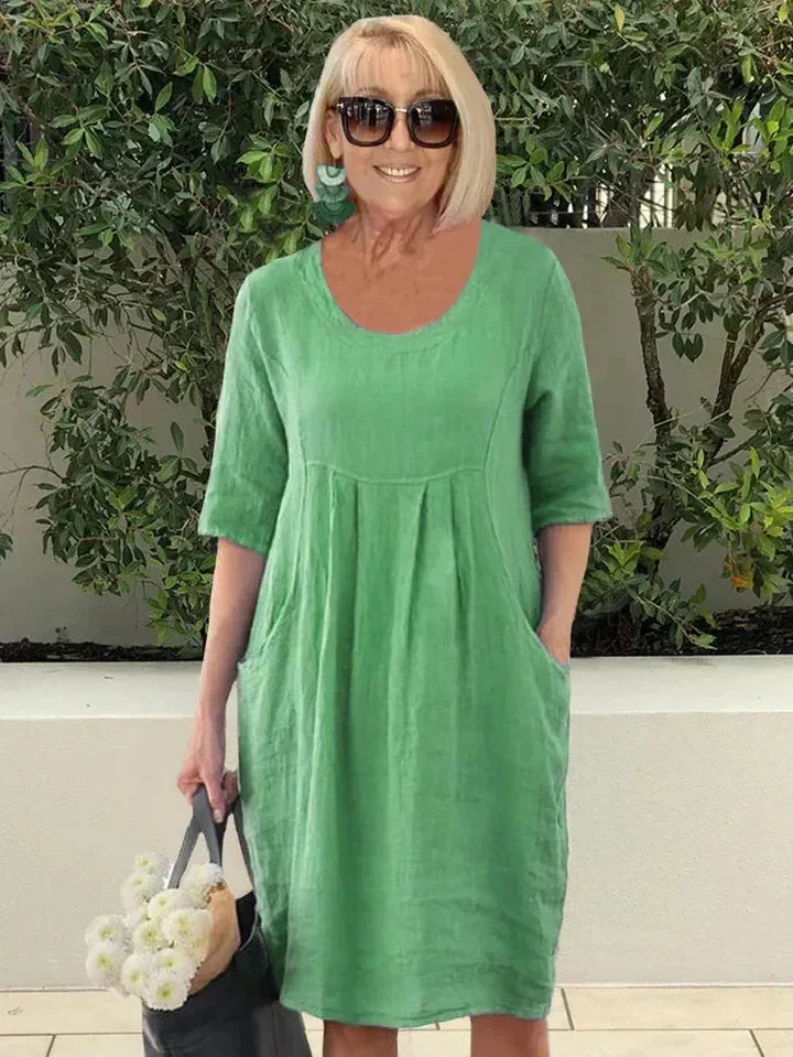 Kari - Classic Flowing Dress