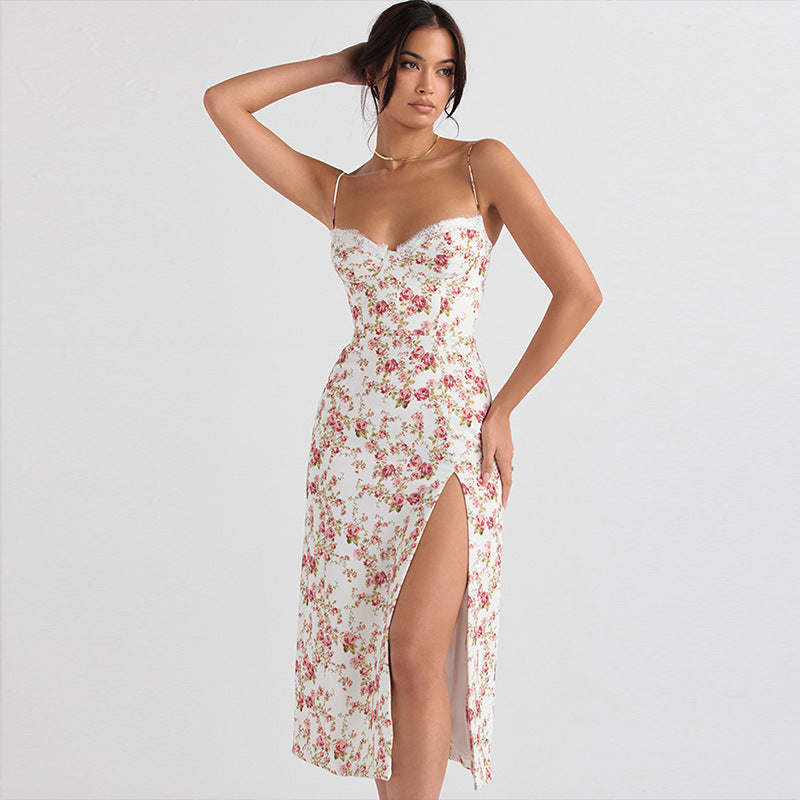 Jessie – Langes Kleid mit Spitzenblumenmuster und sexy Schlitz