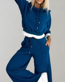 Blau