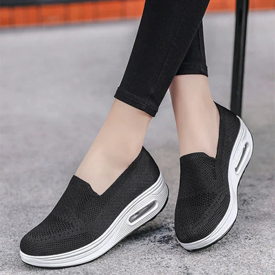 Trixie™ Plateau-Sneaker aus Mesh
