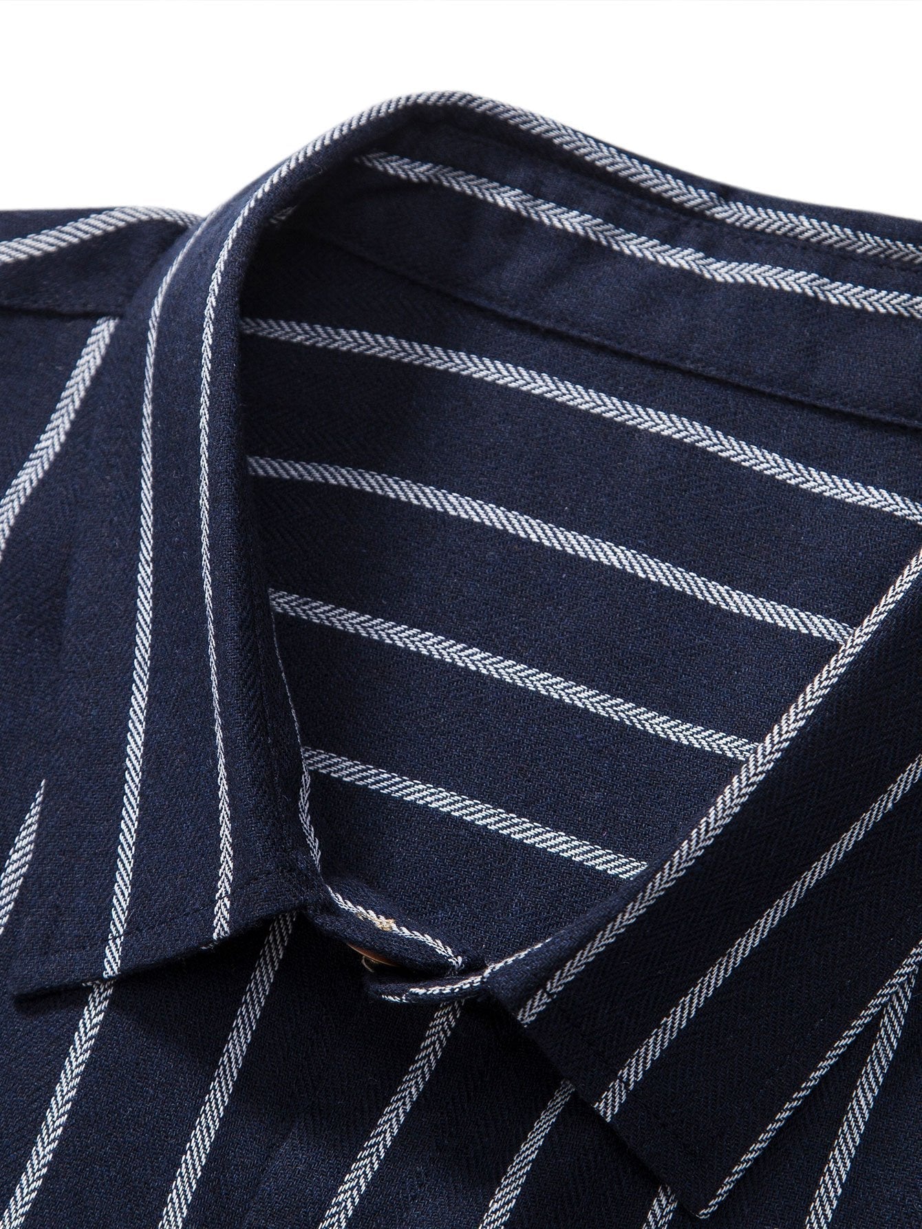 Gestreiftes Hemd mit Knopfleiste aus Baumwollmischung und Leinenhose mit geradem Bein