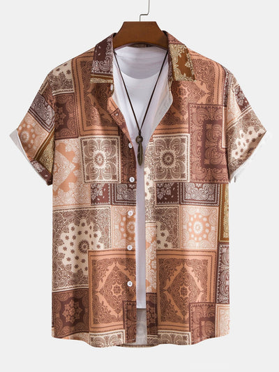 Shirt und Shorts mit Paisley-Patchwork-Druck