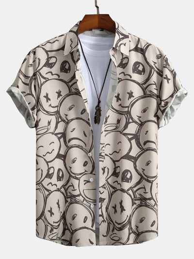 Lächelndes Druckshirt mit Knöpfen