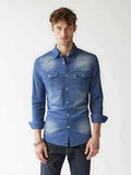 Blau