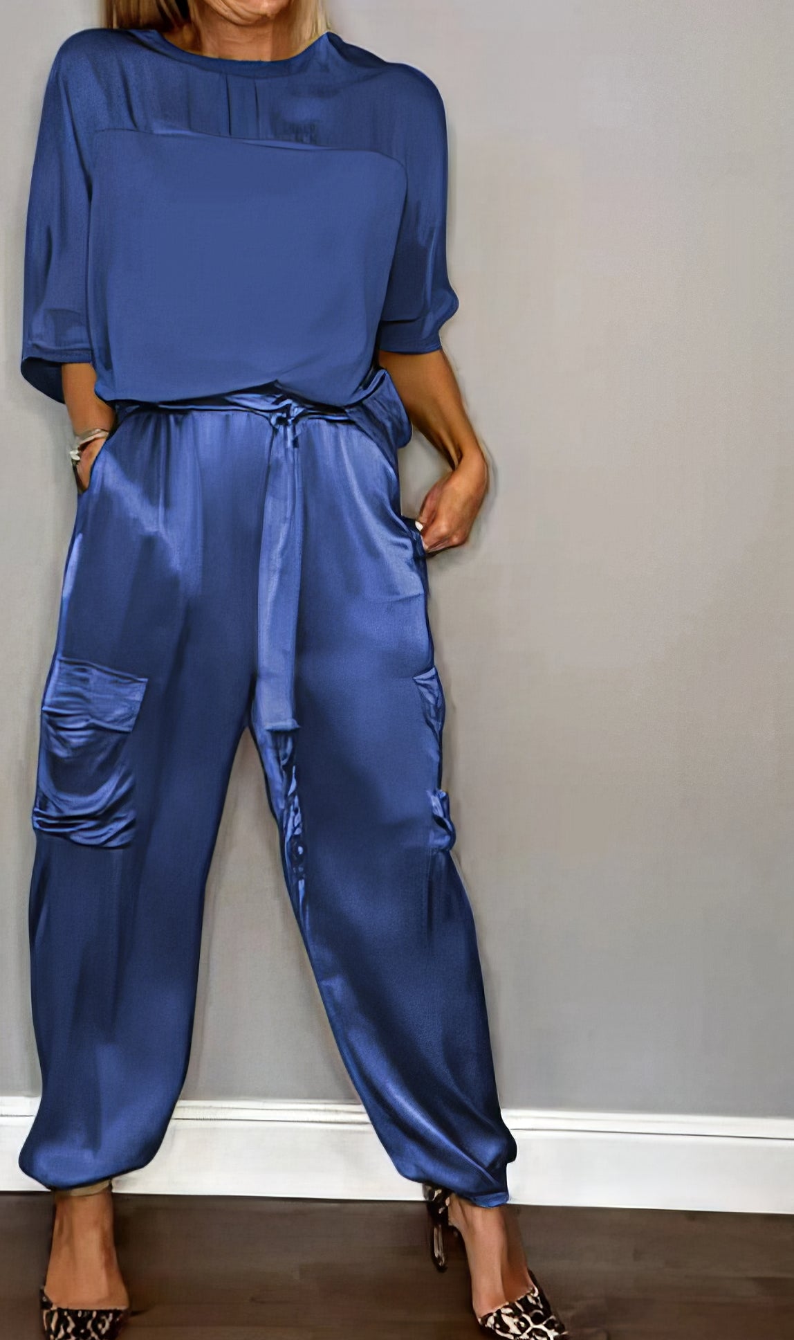 AMELIA | Zweiteiliges Set Bluse und Cargo-Hose Chic